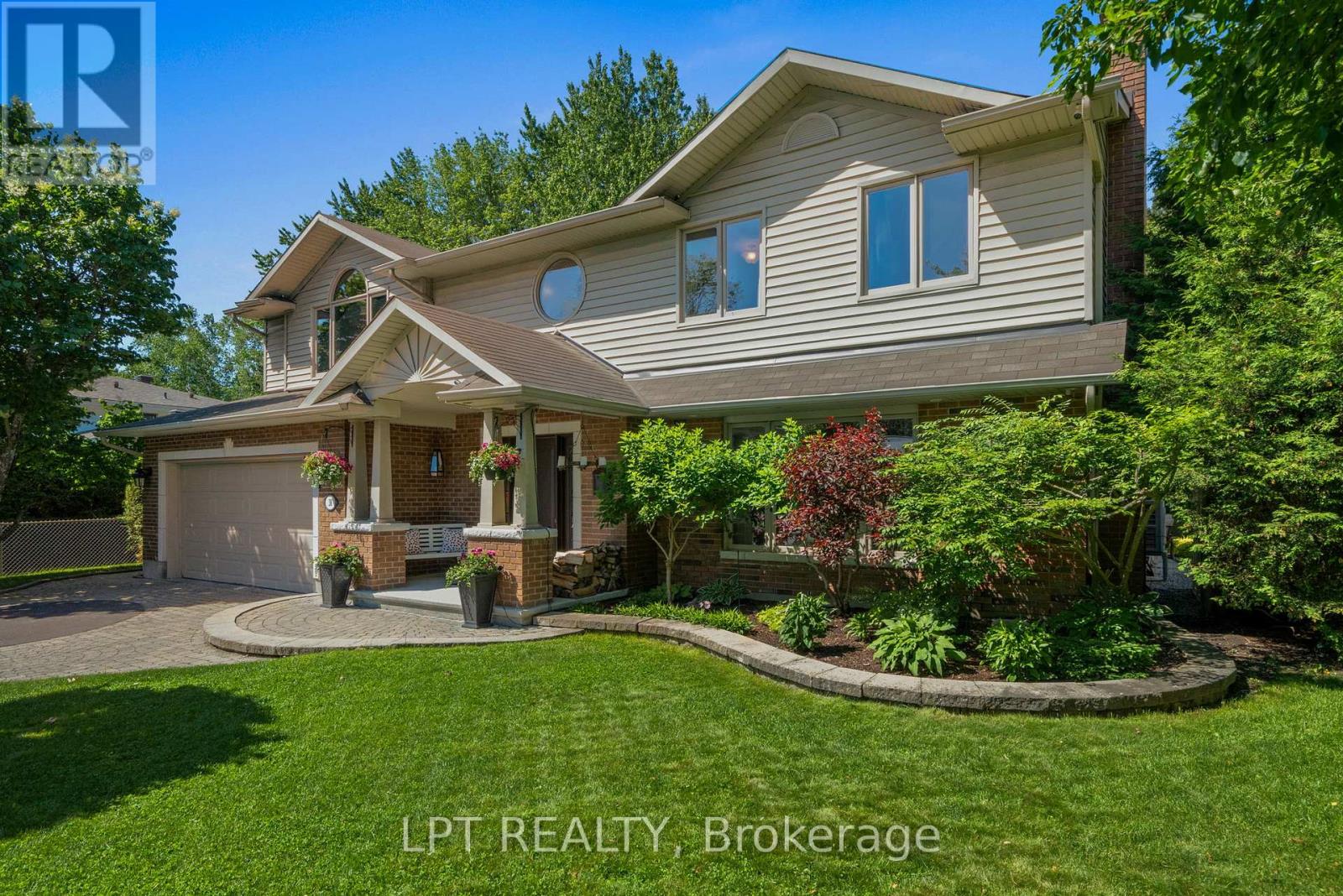 38 Glendenning Drive, Ottawa, Ontario  K2H 7Y9 - Photo 3 - X13471406