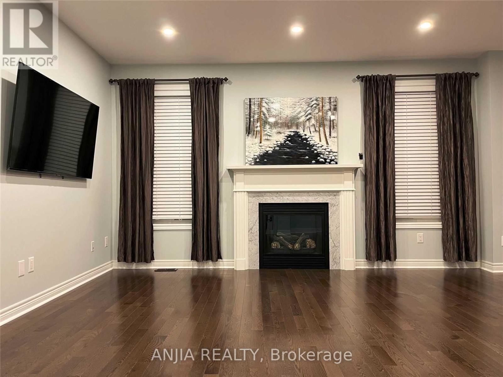 220 Hazelton Avenue, Markham, Ontario  L6C 0L9 - Photo 2 - N13470536