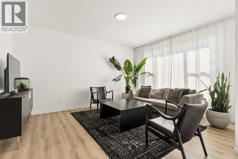 20 Wolf Creek Street SE, Calgary, Alberta  T2X 4V2 - Photo 11 - A2319665