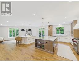126 DEERFOOT TRAIL, Huntsville, Ontario