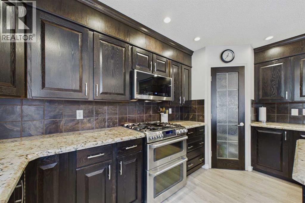3758 Douglas Ridge Link SE, Calgary, Alberta  T2Z 3H7 - Photo 10 - A2319564