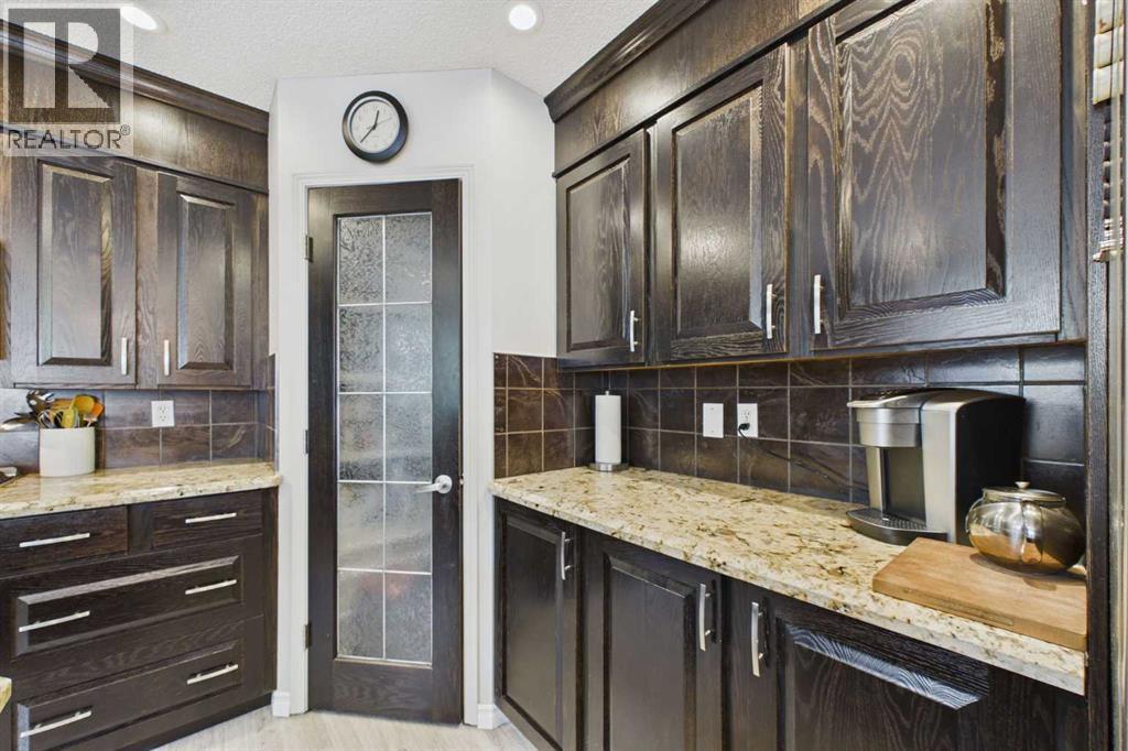 3758 Douglas Ridge Link SE, Calgary, Alberta  T2Z 3H7 - Photo 13 - A2319564