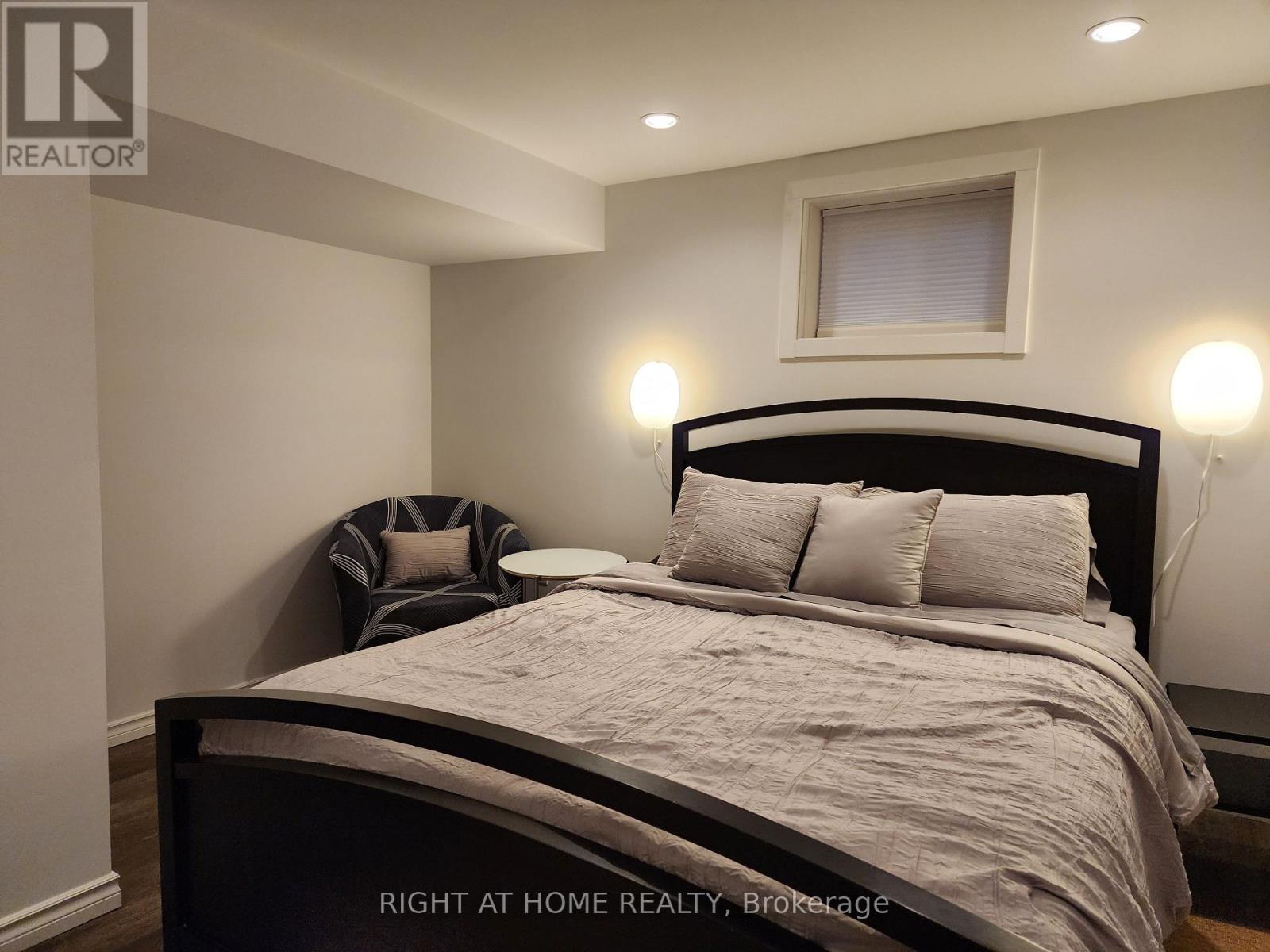LOWER - 1599 SANDGATE CRESCENT, Mississauga, Ontario
