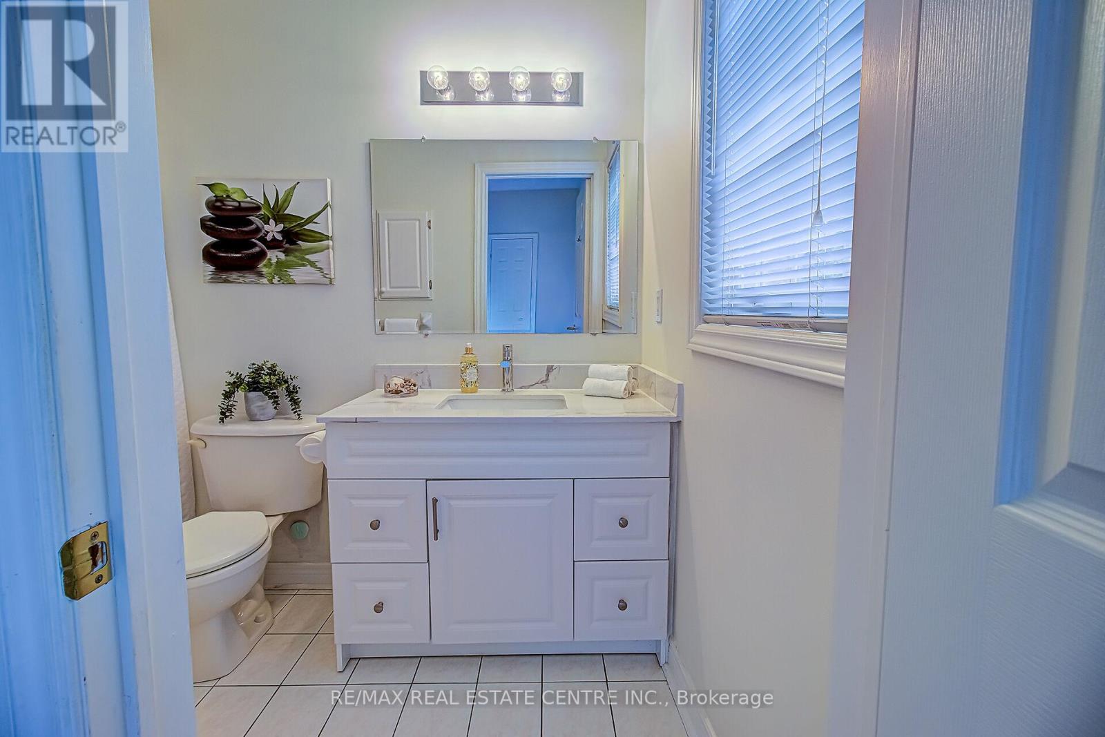 17 Golf Links Drive, Brampton, Ontario  L6R 1W5 - Photo 25 - W13471424