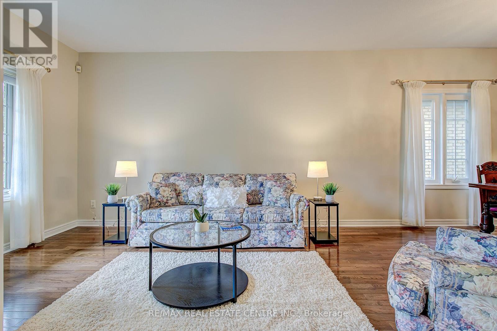 17 Golf Links Drive, Brampton, Ontario  L6R 1W5 - Photo 6 - W13471424