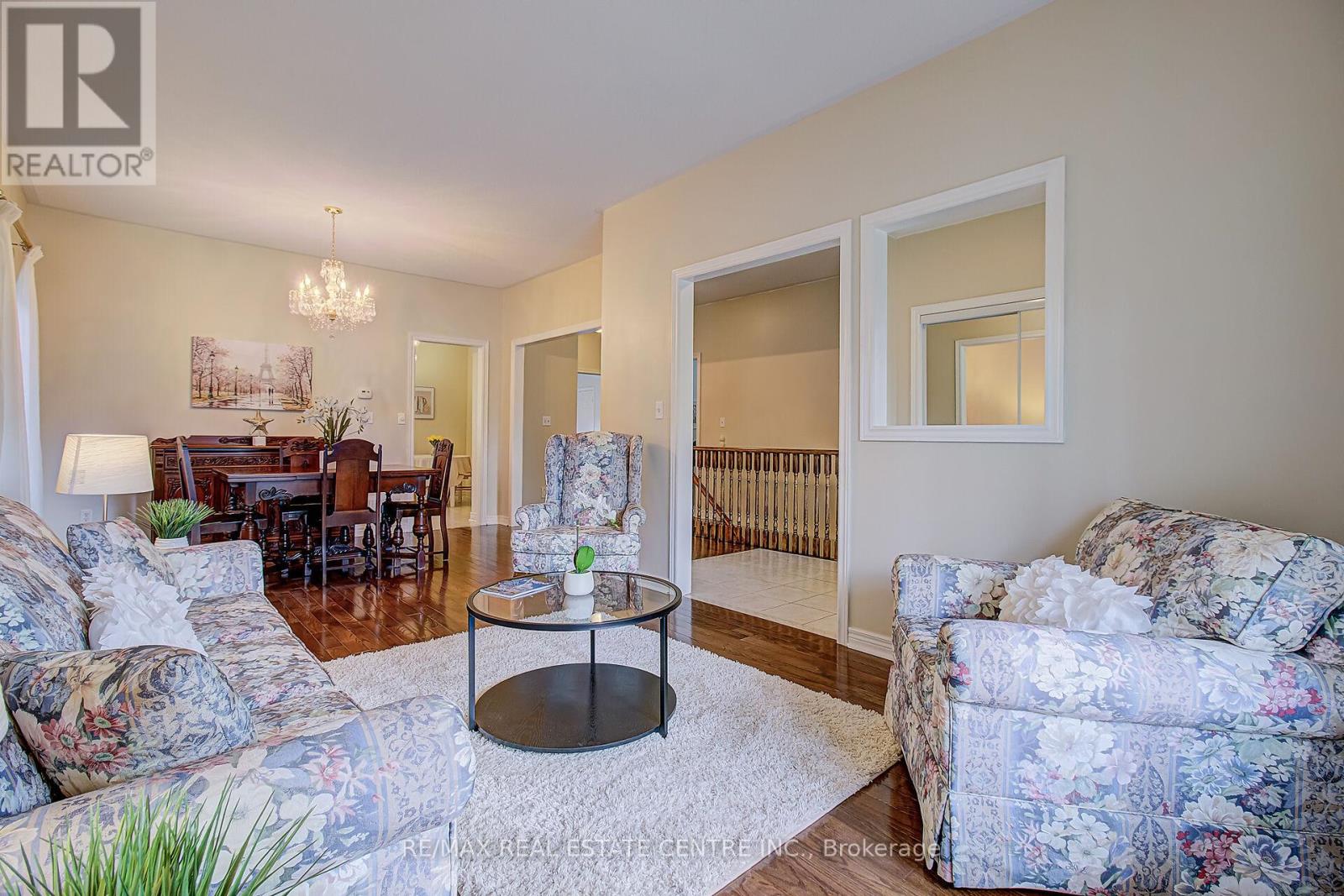 17 Golf Links Drive, Brampton, Ontario  L6R 1W5 - Photo 8 - W13471424