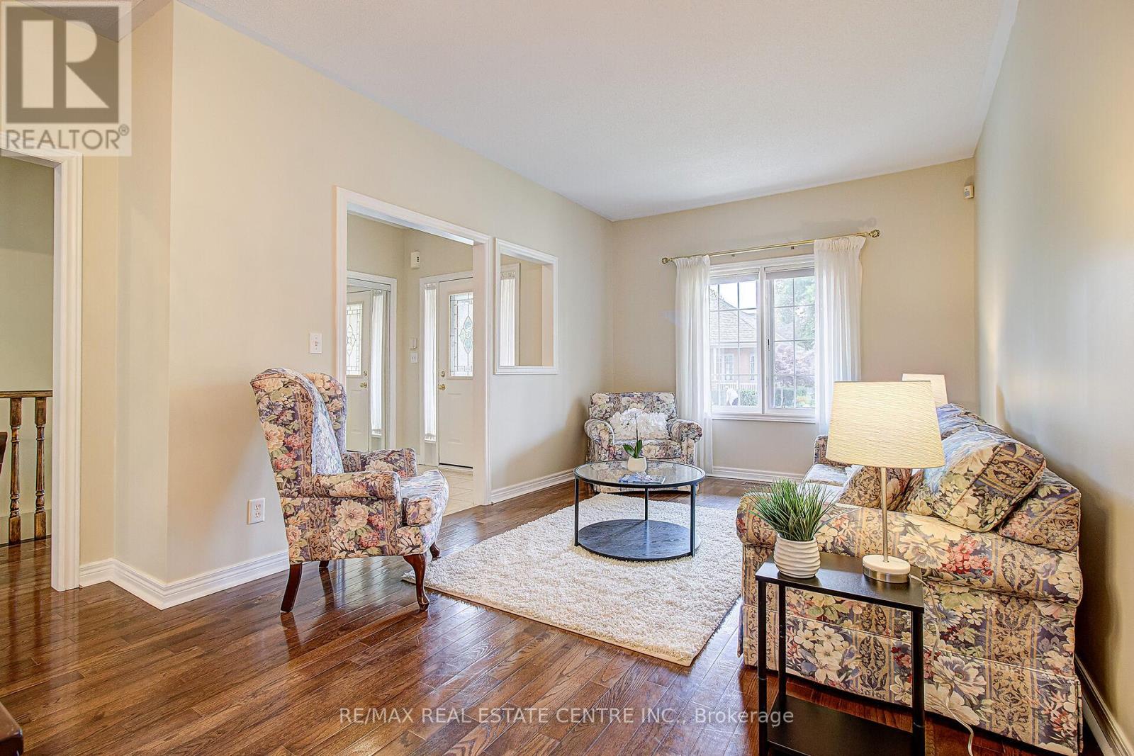 17 Golf Links Drive, Brampton, Ontario  L6R 1W5 - Photo 9 - W13471424