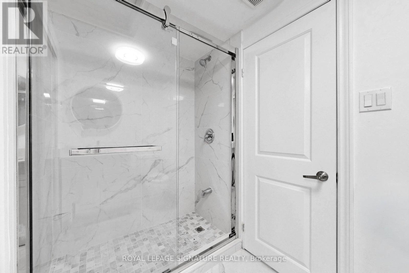 335 Miami Drive, Georgina, Ontario  L4P 2Z6 - Photo 18 - N13465284