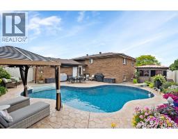 1251 Huntwick PLACE, LaSalle, Ontario