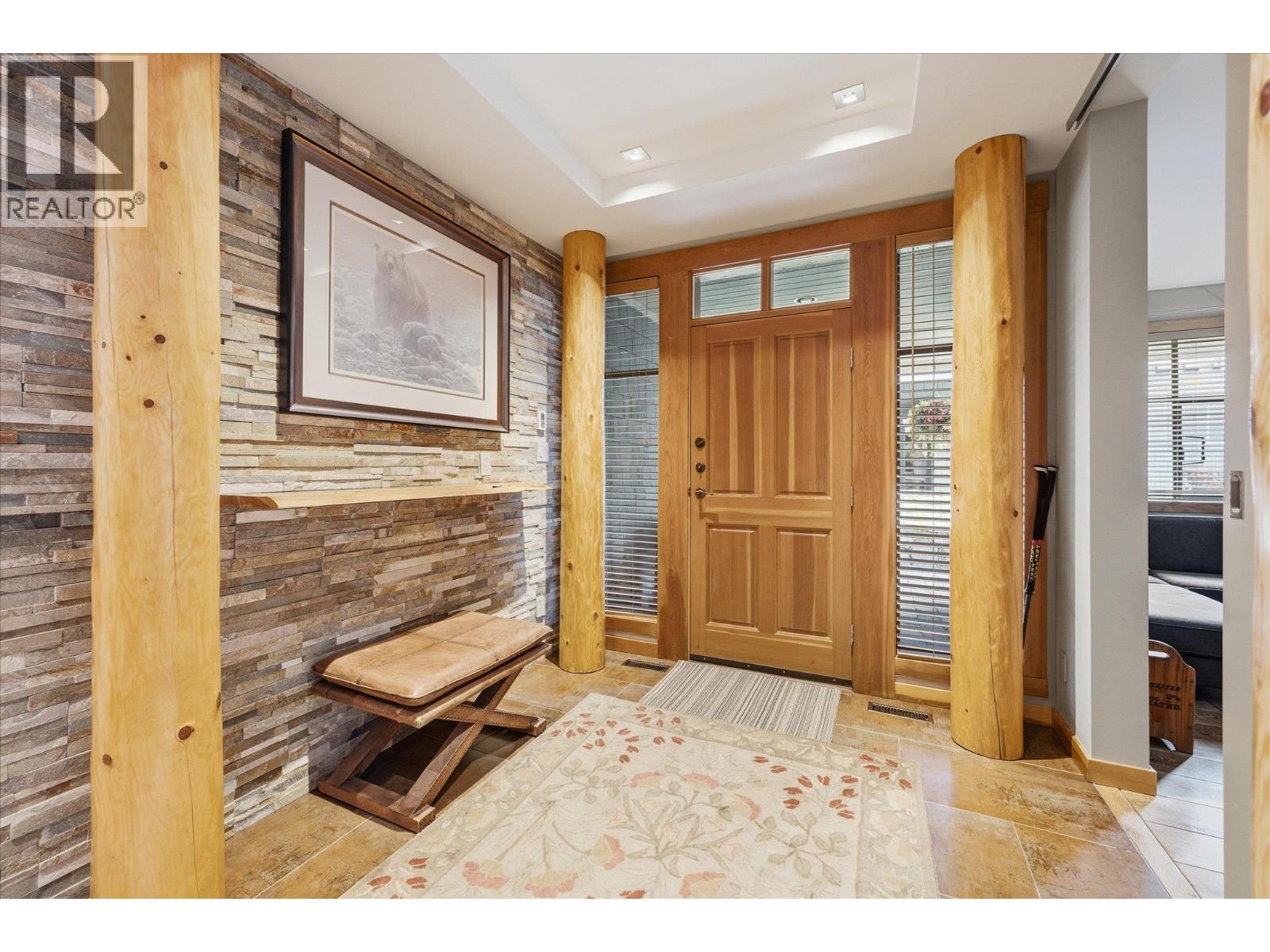 8323 Glen Abbey Lane, Whistler, British Columbia V8E 1J7 - Photo 10 - R3138139