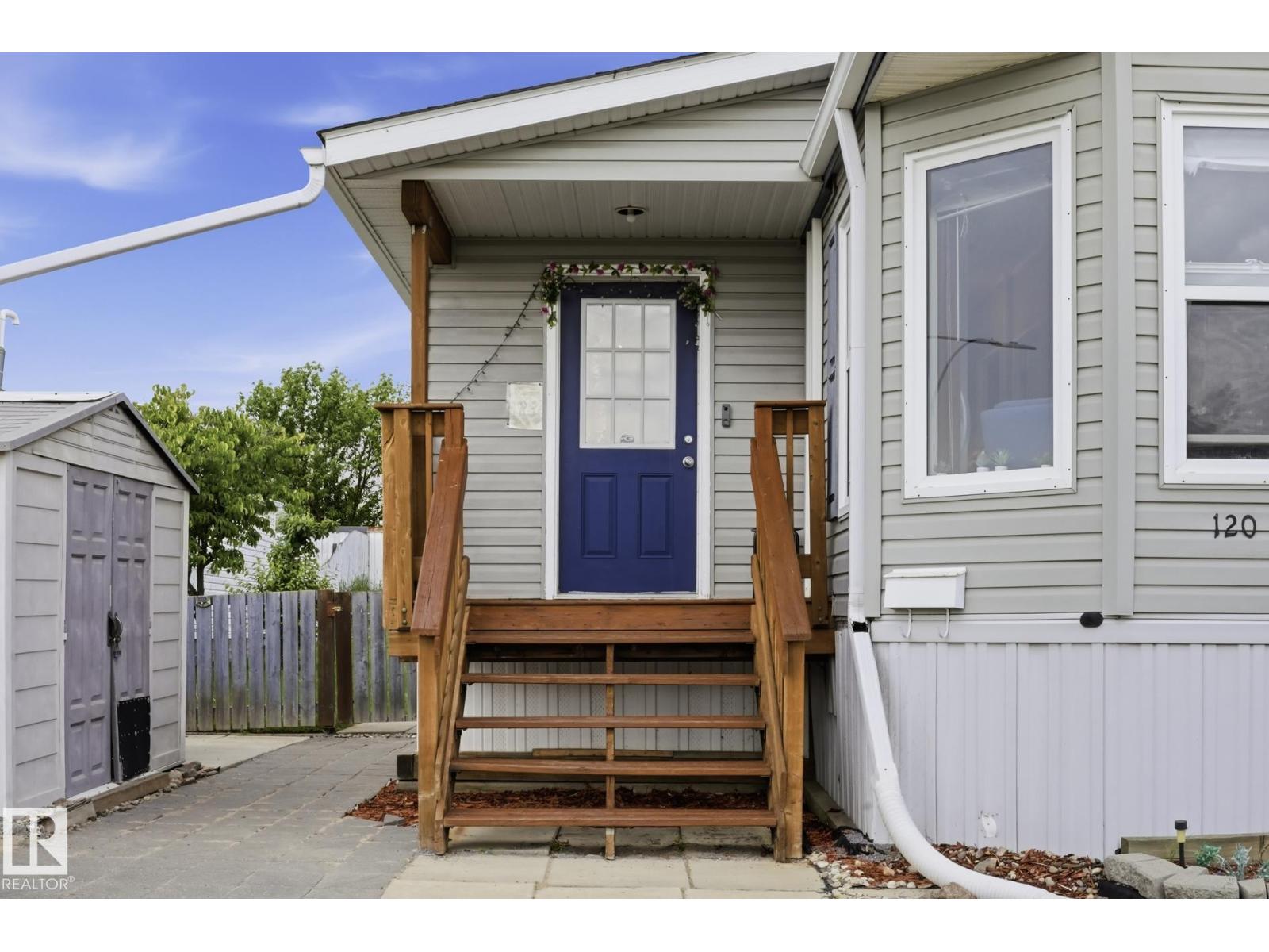 120 Springfield Cr, Spruce Grove, Alberta  T7X 3H8 - Photo 3 - E4494676