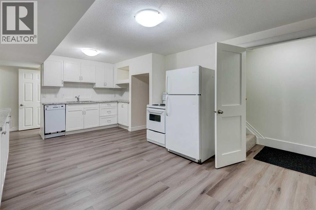 660 Queen Charlotte Drive Se, Calgary, Alberta T2J 4T6 - Photo 21 - A2320552