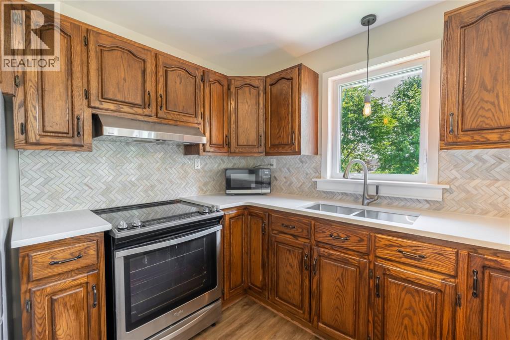 4083 Collingwood Street, Plympton-Wyoming, Ontario  N0N 1J6 - Photo 14 - 26014712