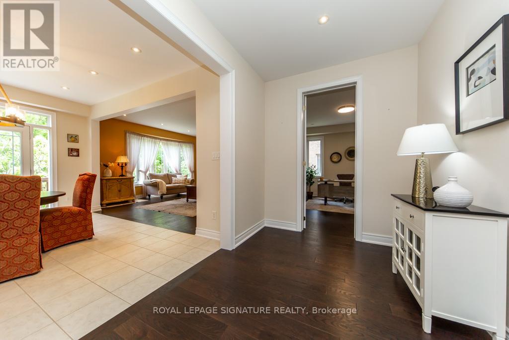 210 Upper Post Road, Vaughan, Ontario  L6A 4K1 - Photo 10 - N13471458