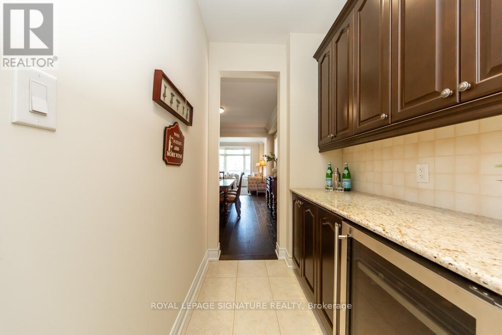 210 Upper Post Road, Vaughan, Ontario  L6A 4K1 - Photo 15 - N13471458