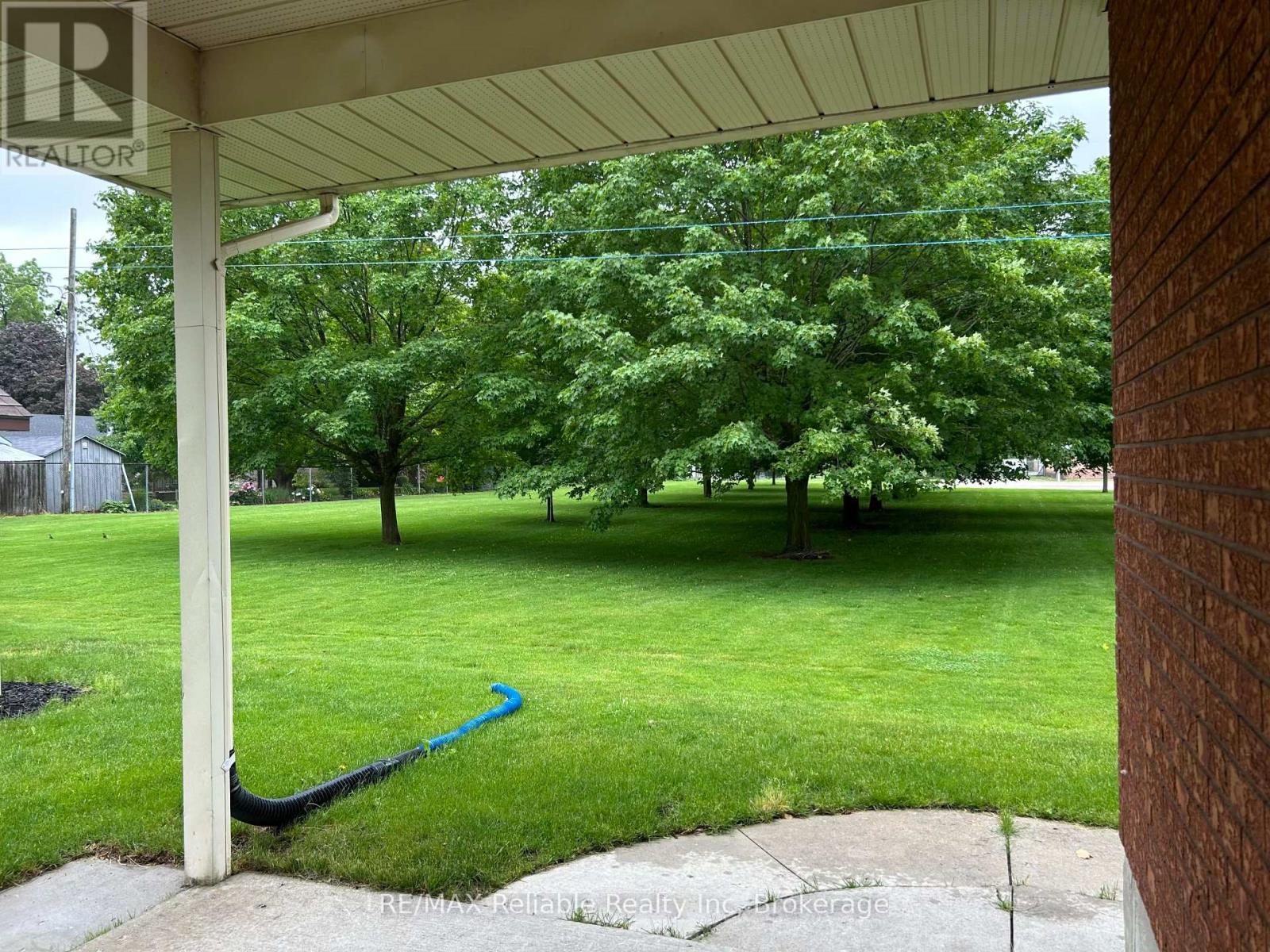116 Duke Street, Huron East, Ontario N0K 1W0 - Photo 34 - X13000888