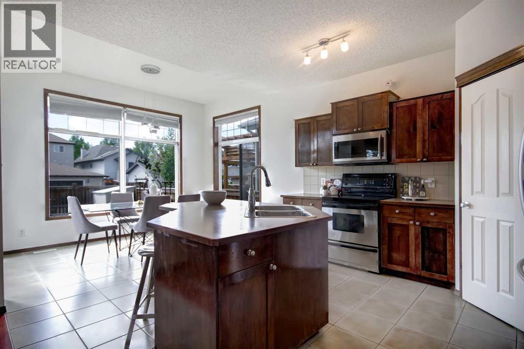 63 Elgin Drive Se, Calgary, Alberta  T2Z 4A8 - Photo 8 - A2322889