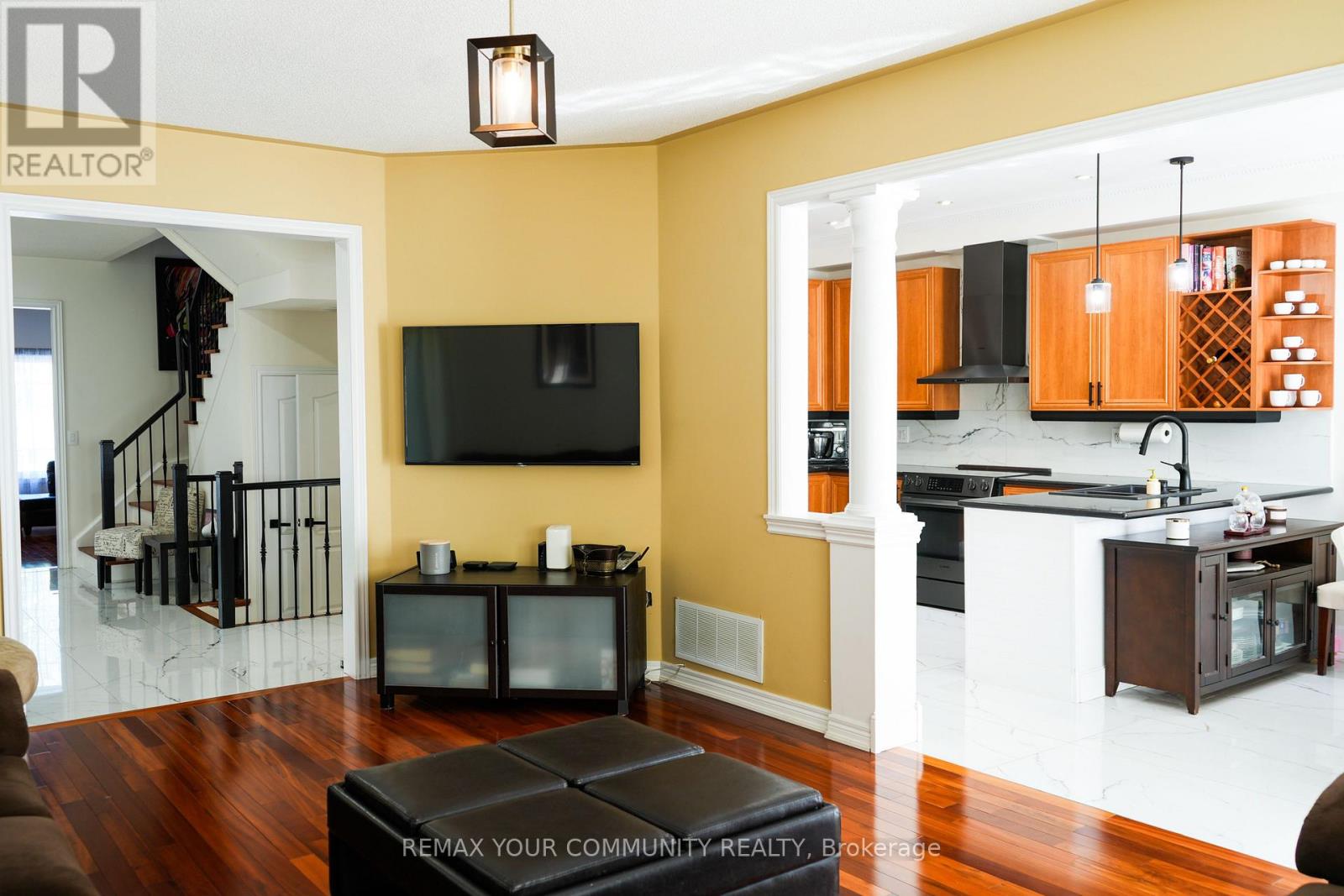 15 Bellefontaine Court, Vaughan, Ontario  L6A 4A7 - Photo 10 - N13441724
