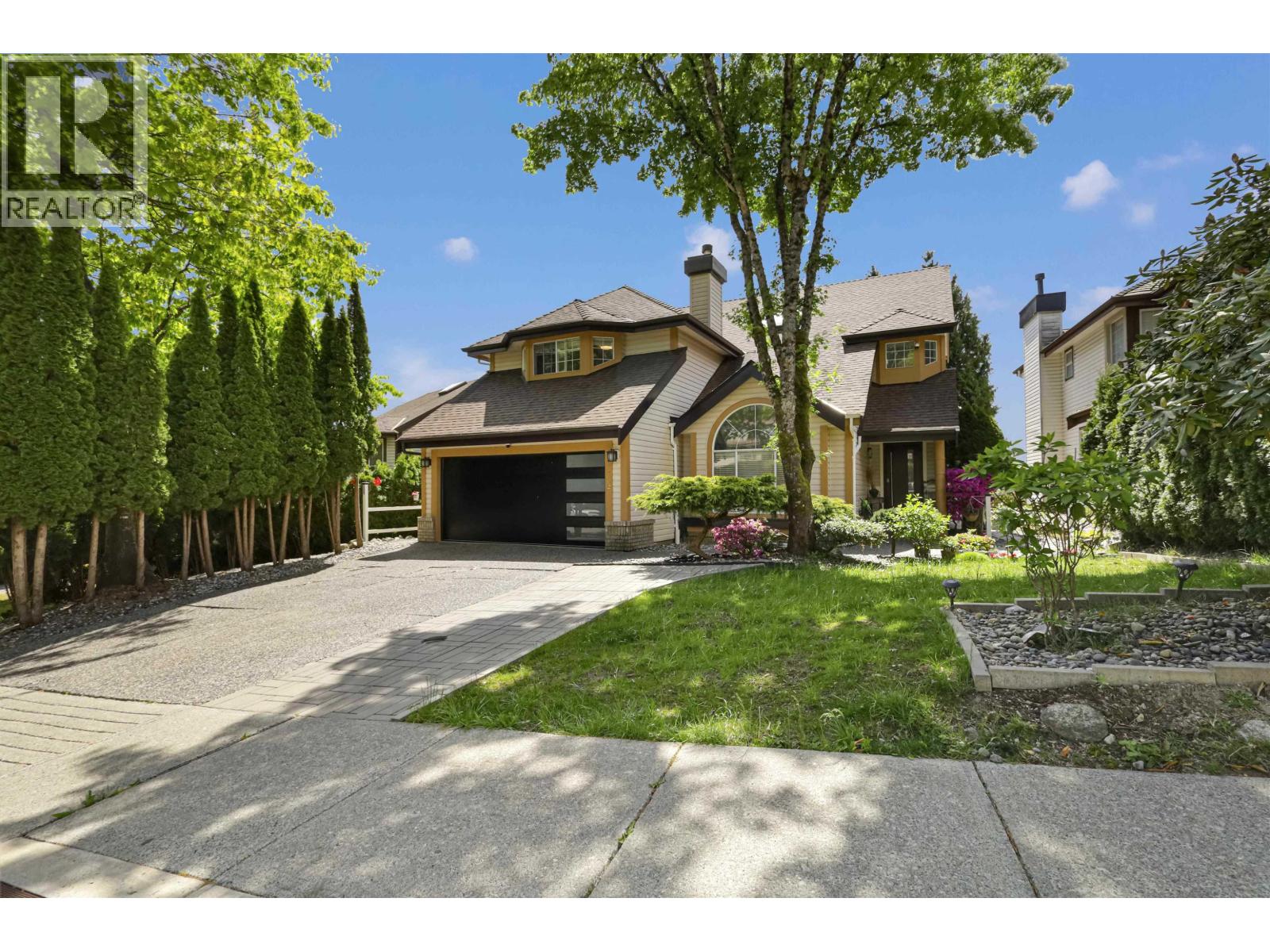1476 LANSDOWNE DRIVE, Coquitlam, British Columbia