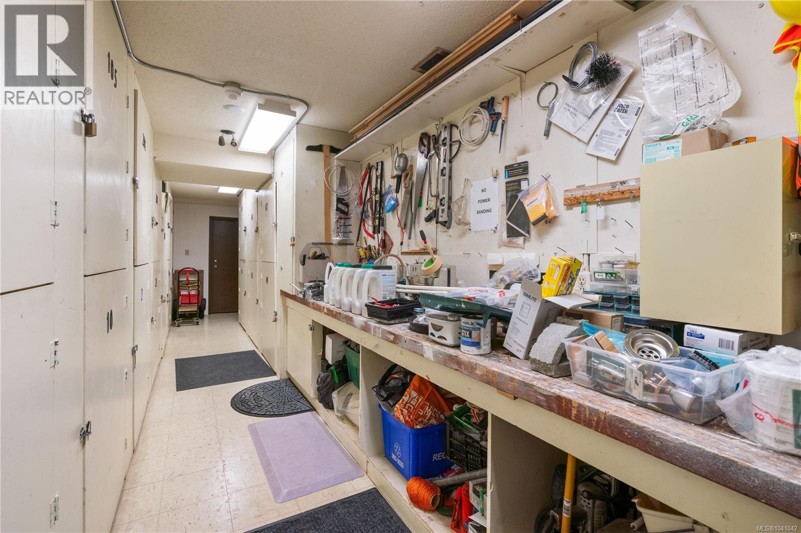 306 1101 Hilda St, Victoria, British Columbia  V8V 4T2 - Photo 39 - 1041042