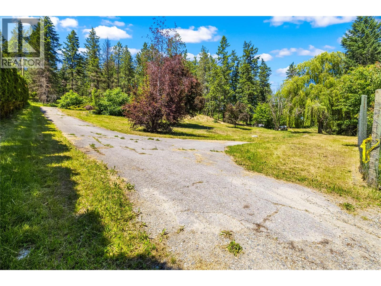 3930 3 Highway, Erickson, British Columbia  V0B 1K0 - Photo 9 - 10357970