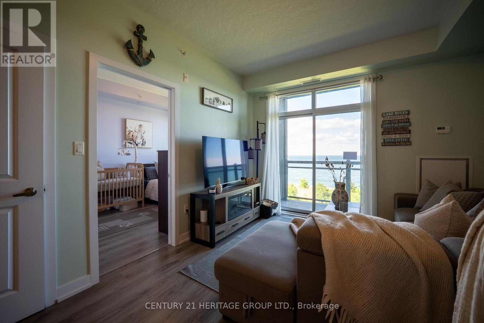 301 - 35 Southshore Crescent, Hamilton, Ontario  L8E 0J2 - Photo 10 - X13471580