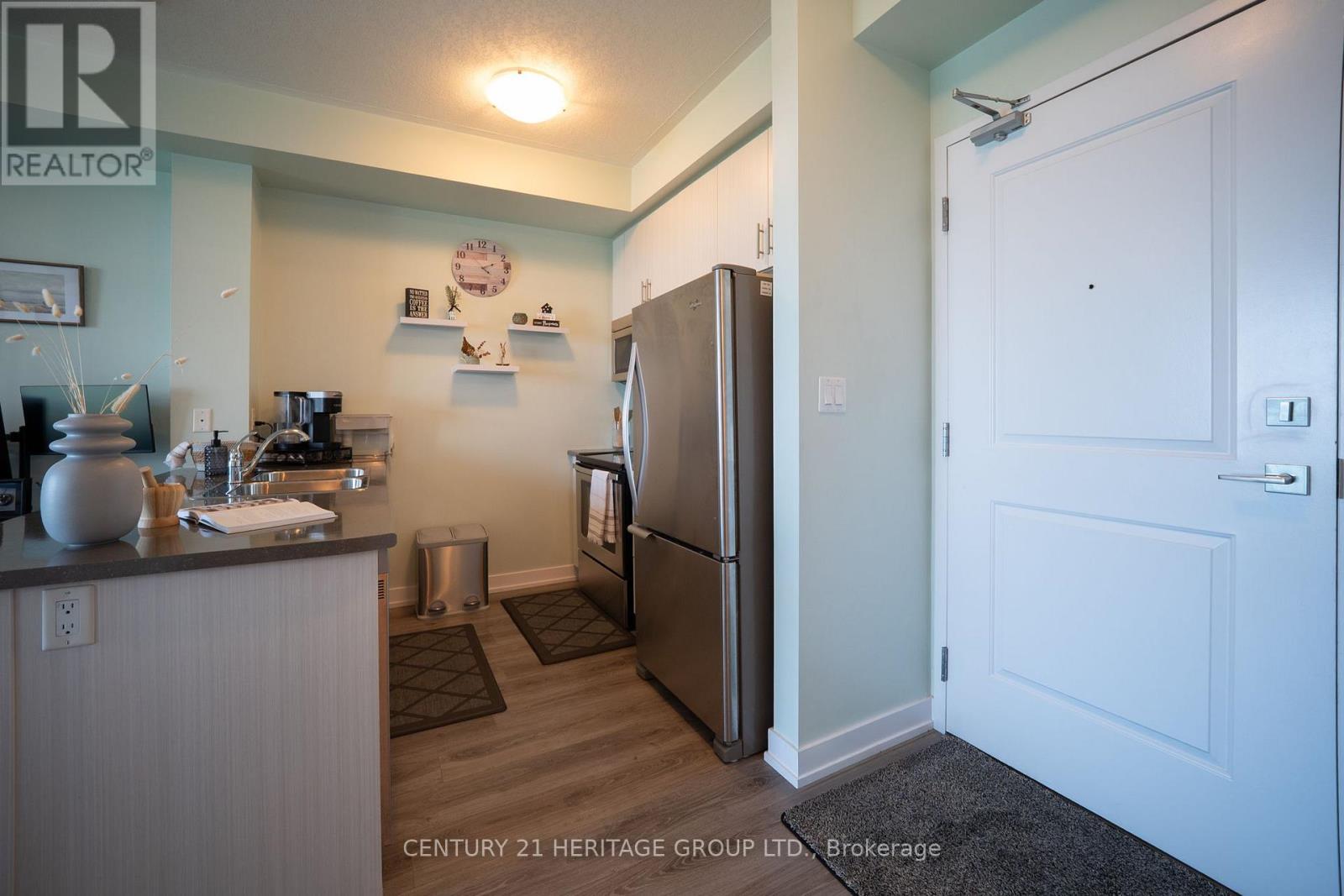 301 - 35 Southshore Crescent, Hamilton, Ontario  L8E 0J2 - Photo 17 - X13471580