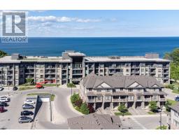 301 - 35 SOUTHSHORE CRESCENT, Hamilton, Ontario