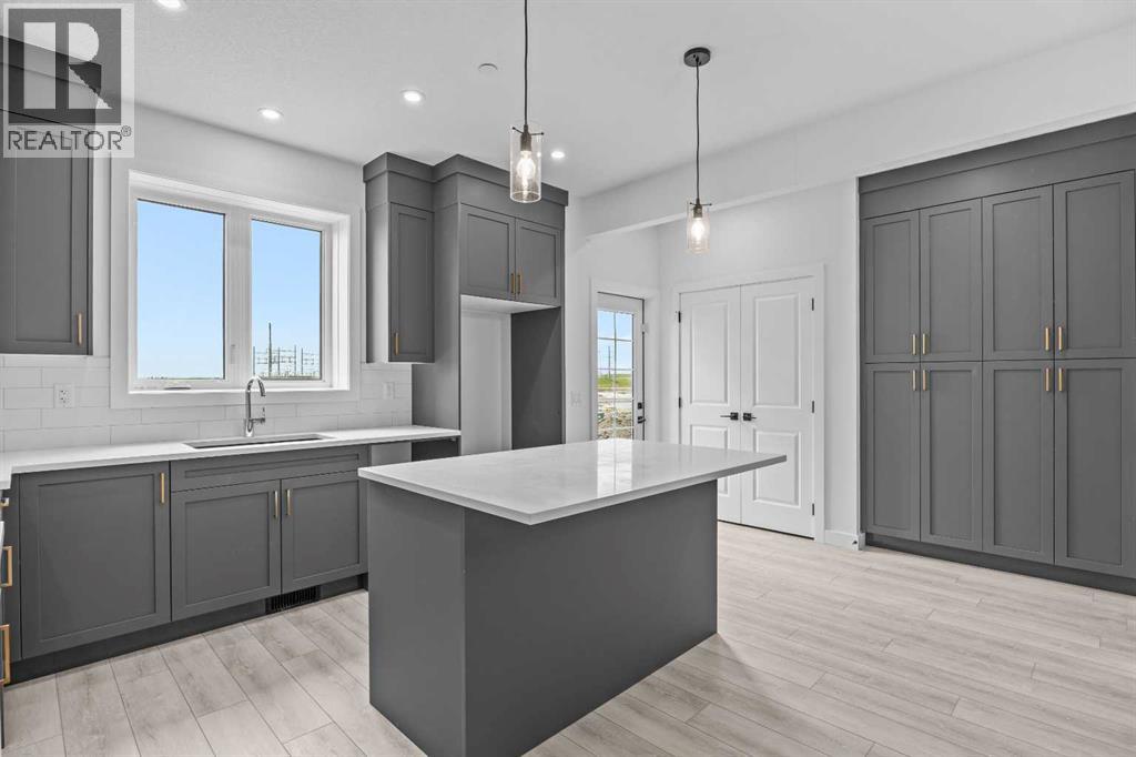33 Hotchkiss Gardens SE, Calgary, Alberta  T3S 0T7 - Photo 13 - A2320944