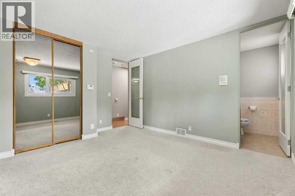 2843 Cedar Ridge Drive SW, Calgary, Alberta  T2W 2B2 - Photo 18 - A2321532