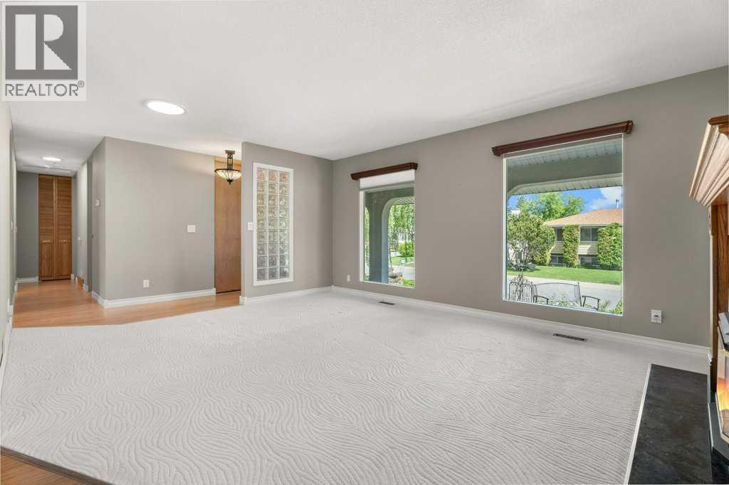 2843 Cedar Ridge Drive SW, Calgary, Alberta  T2W 2B2 - Photo 7 - A2321532