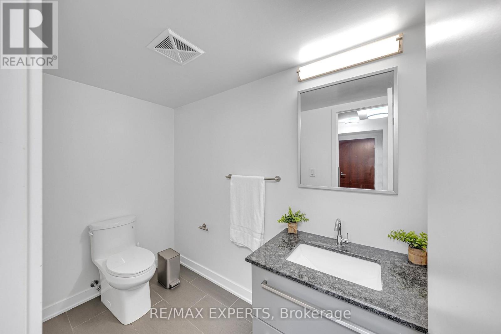 109 - 160 Flemington Road E, Toronto, Ontario  M6A 0A9 - Photo 13 - W13424724