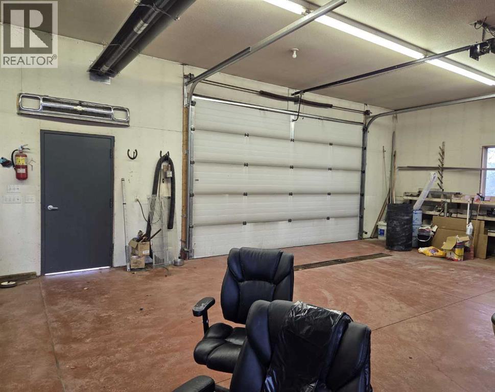 3216 Township Road 303 Road, Rural Mountain View County, Alberta T0M 0N0 - Photo 48 - A2293239