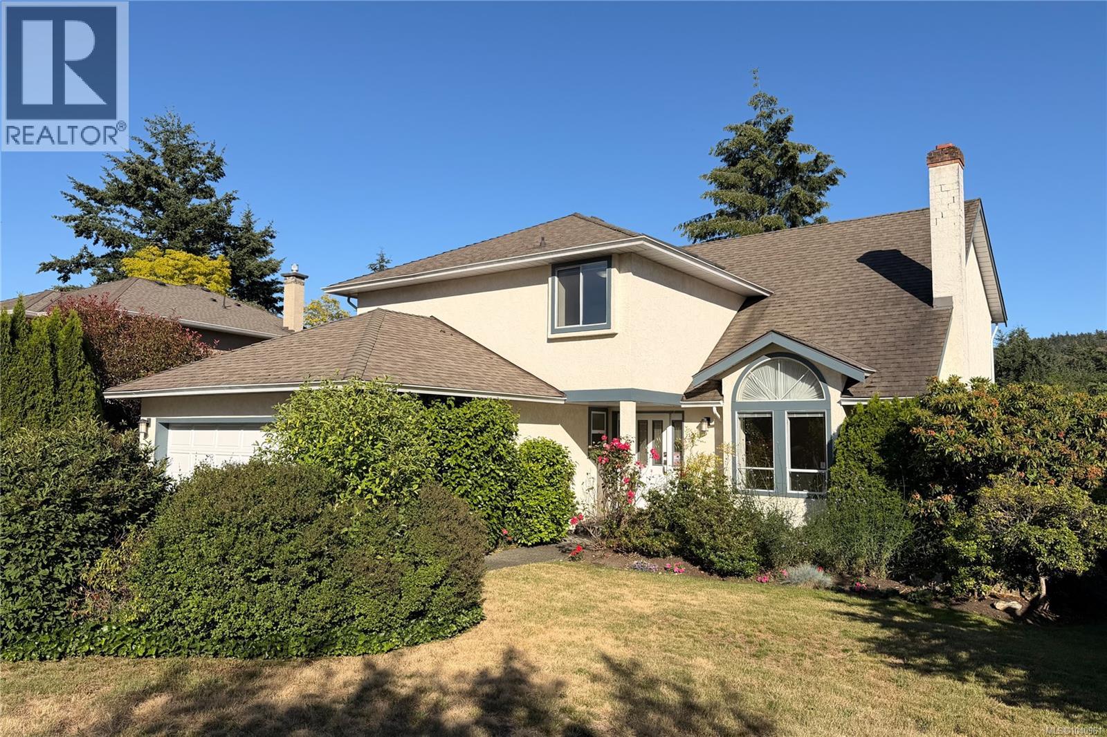 4767 Elliot Pl, Saanich, British Columbia