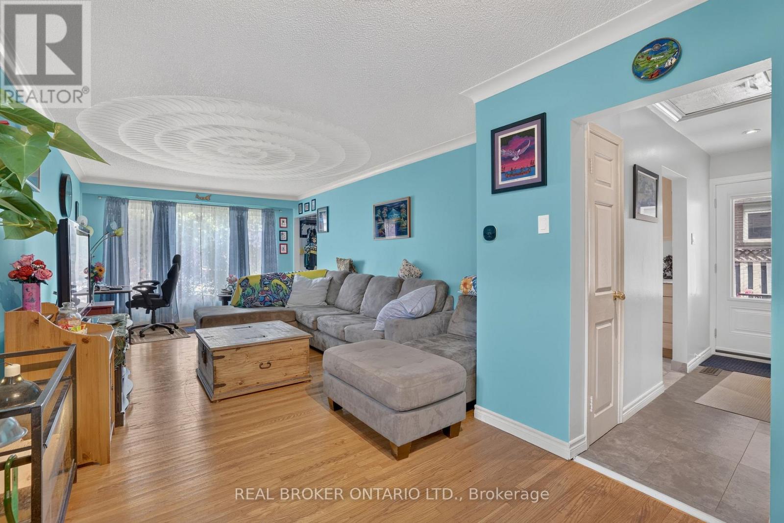 29 Northwood Drive, Brampton, Ontario  L6X 2L3 - Photo 10 - W13471630