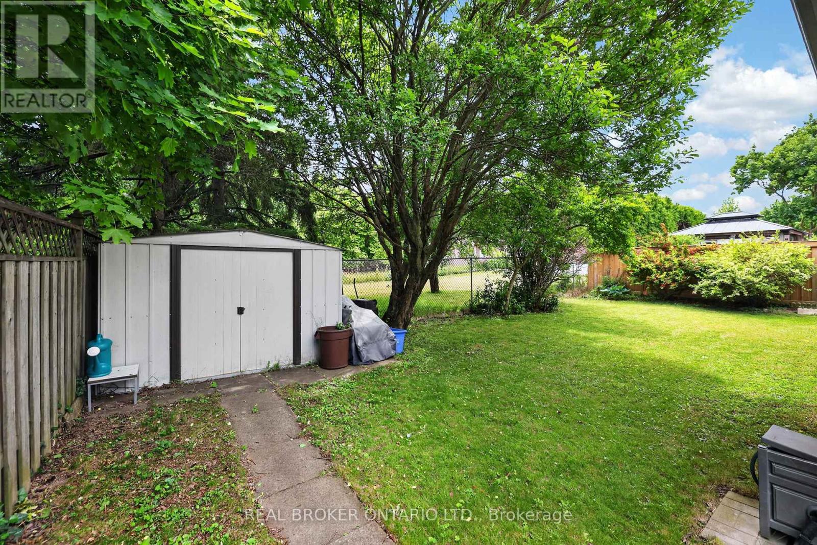 29 Northwood Drive, Brampton, Ontario  L6X 2L3 - Photo 43 - W13471630
