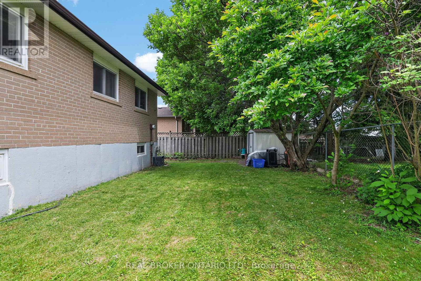 29 Northwood Drive, Brampton, Ontario  L6X 2L3 - Photo 47 - W13471630