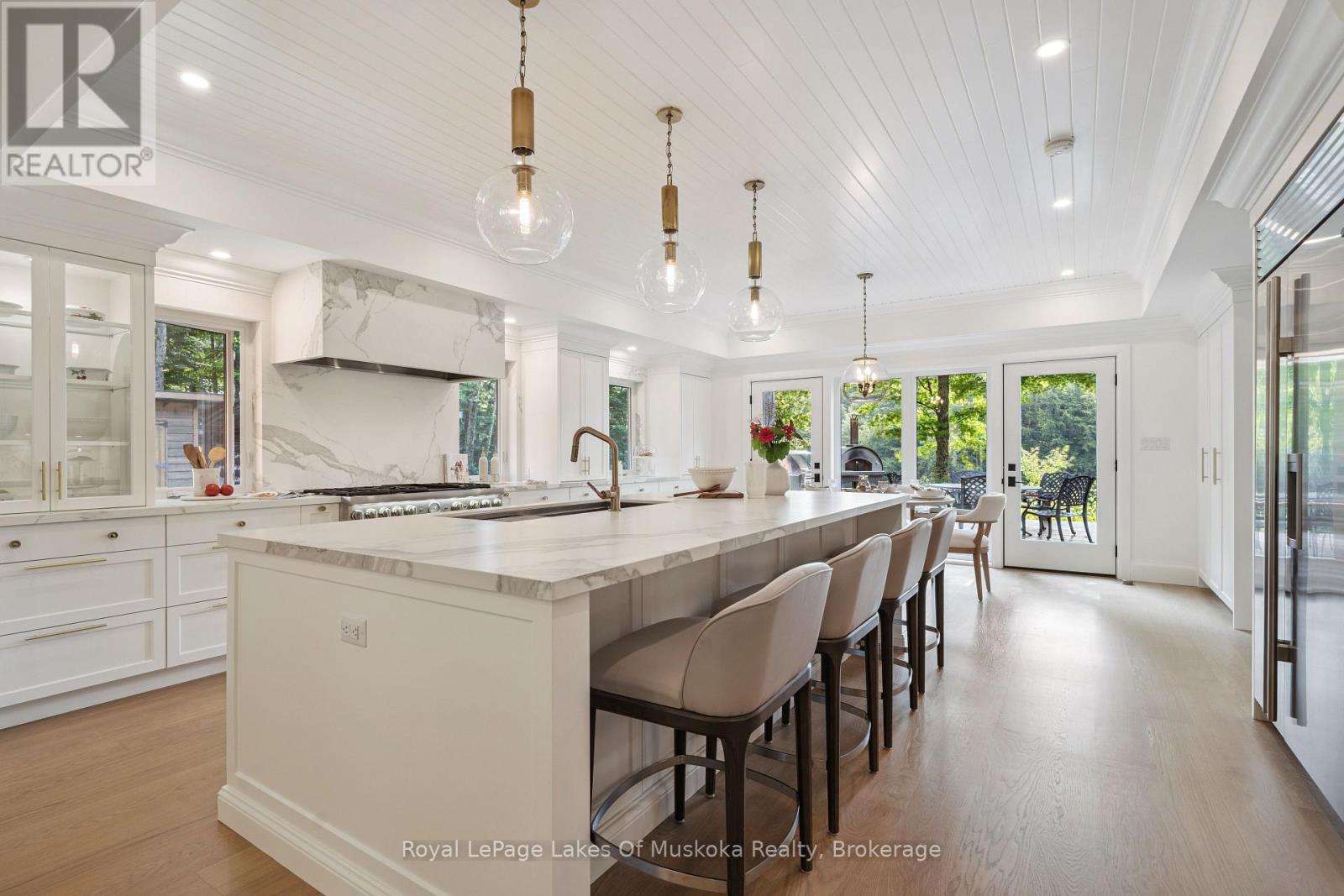 1319 WOLF CIRCLE, Algonquin Highlands, Ontario
