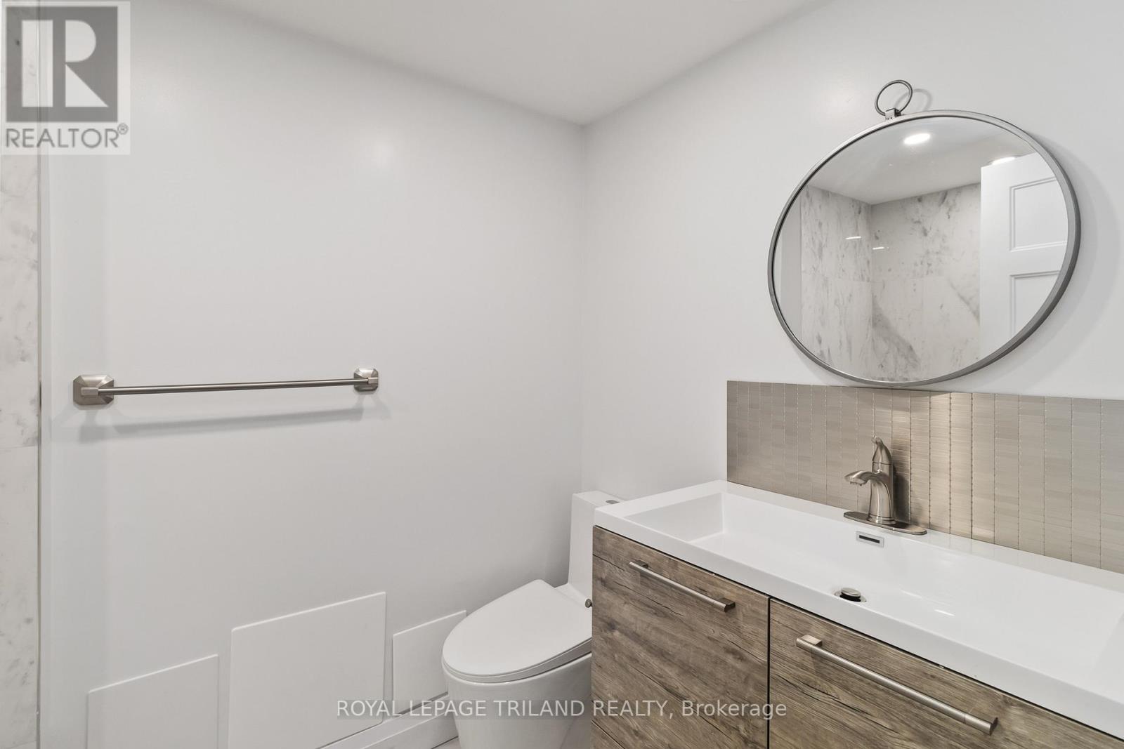 Lower - 164 Winston Avenue, London South, Ontario N6J 2W6 - Photo 6 - X13471662