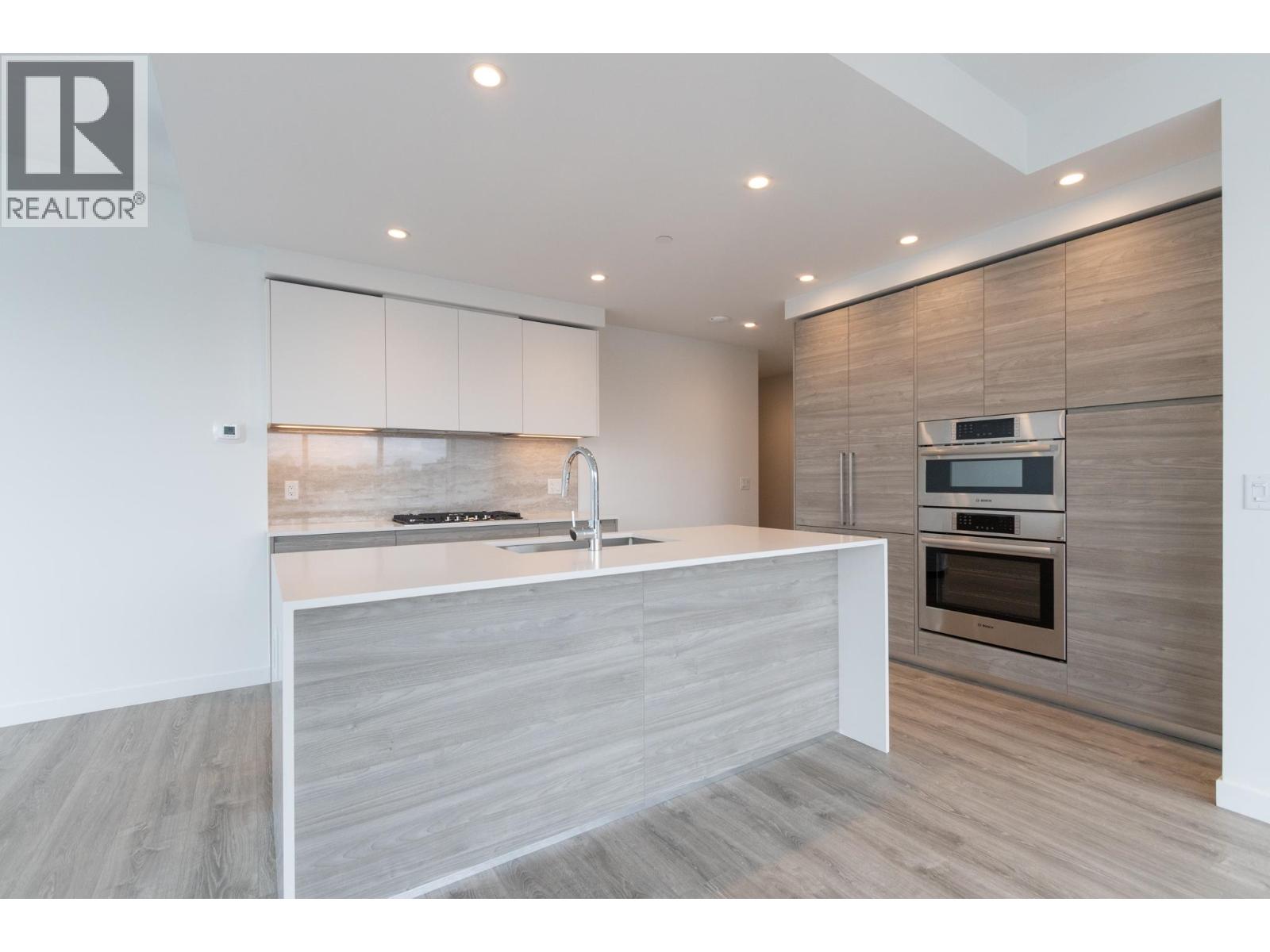 1704 680 Quayside Drive, New Westminster, British Columbia  V3M 0P2 - Photo 22 - R3137996