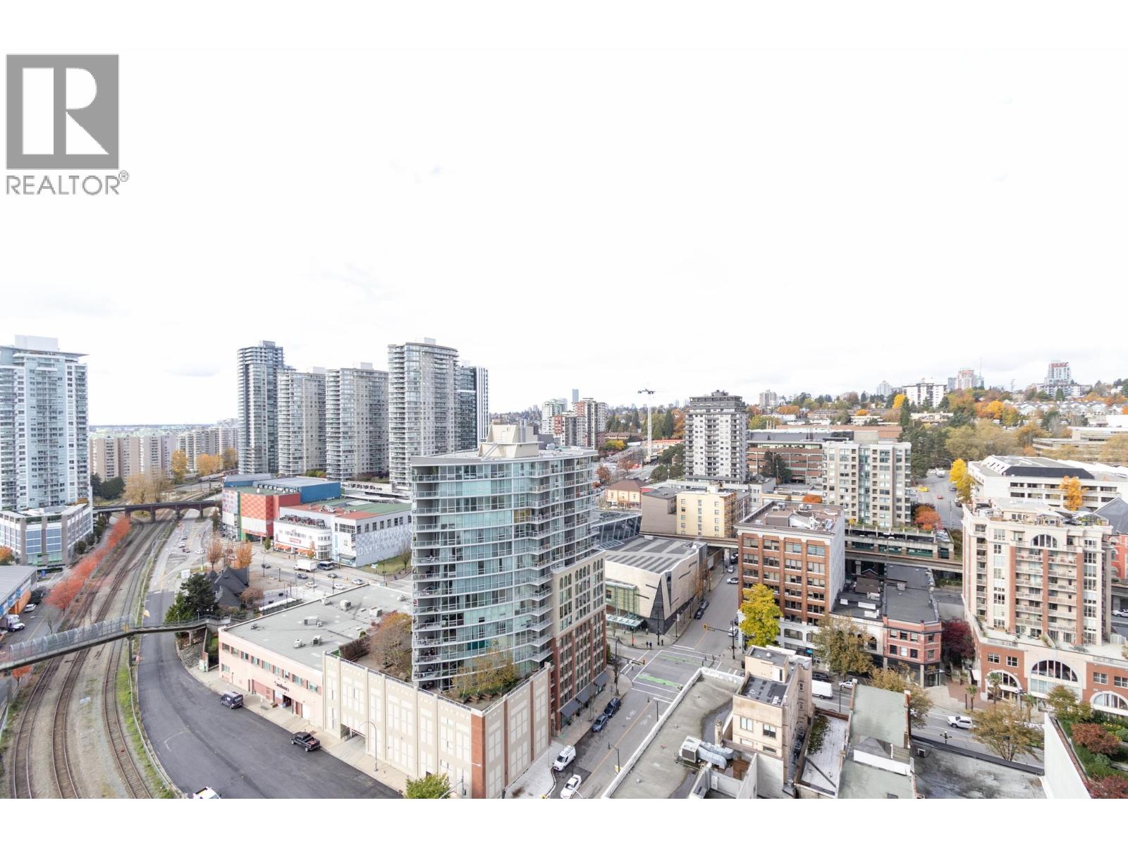 1704 680 Quayside Drive, New Westminster, British Columbia  V3M 0P2 - Photo 3 - R3137996