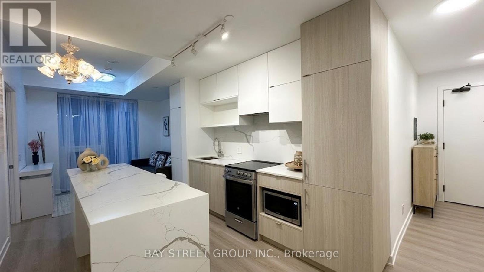 2911 - 100 Queen St E Street, Toronto, Ontario  M5C 0B5 - Photo 2 - C13471646