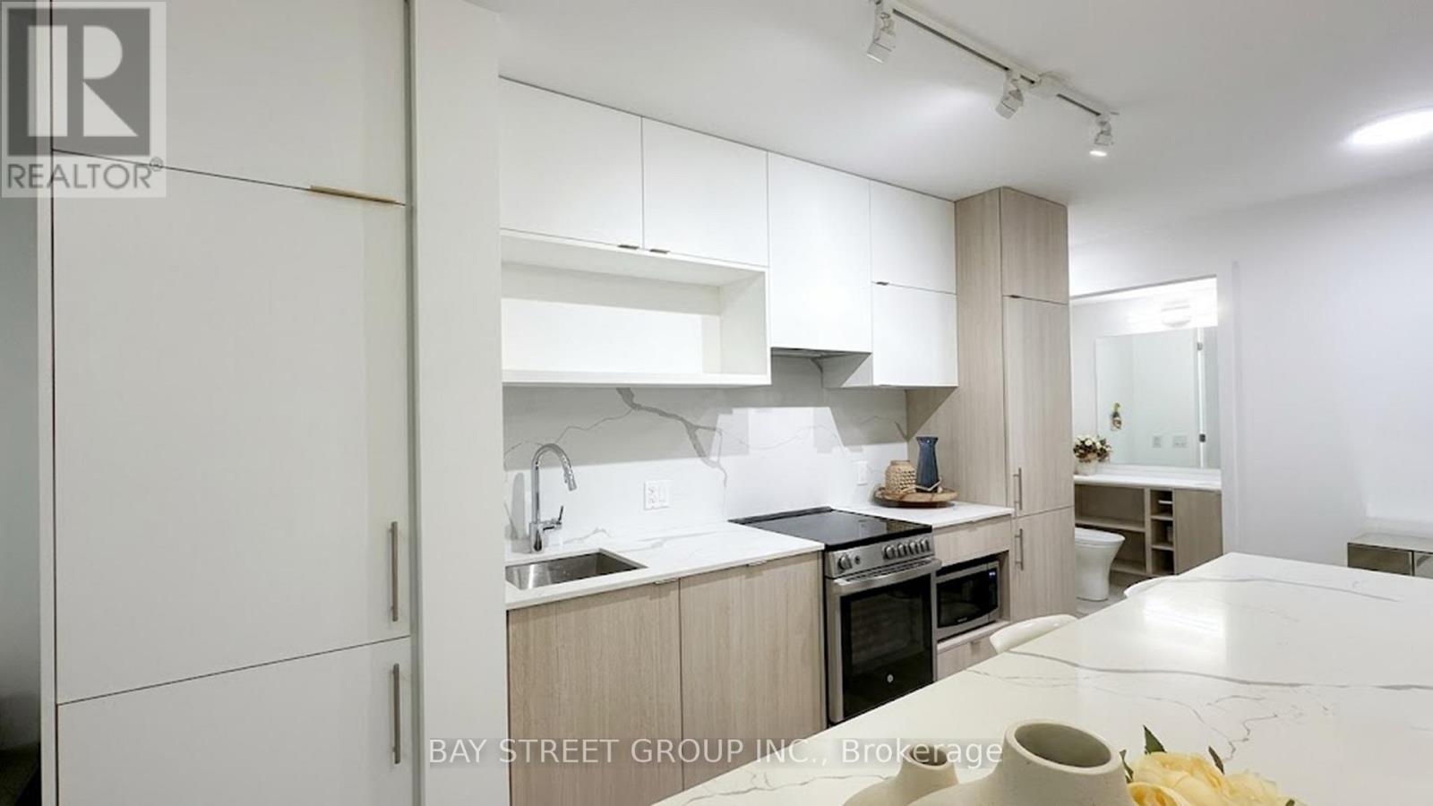 2911 - 100 Queen St E Street, Toronto, Ontario  M5C 0B5 - Photo 8 - C13471646