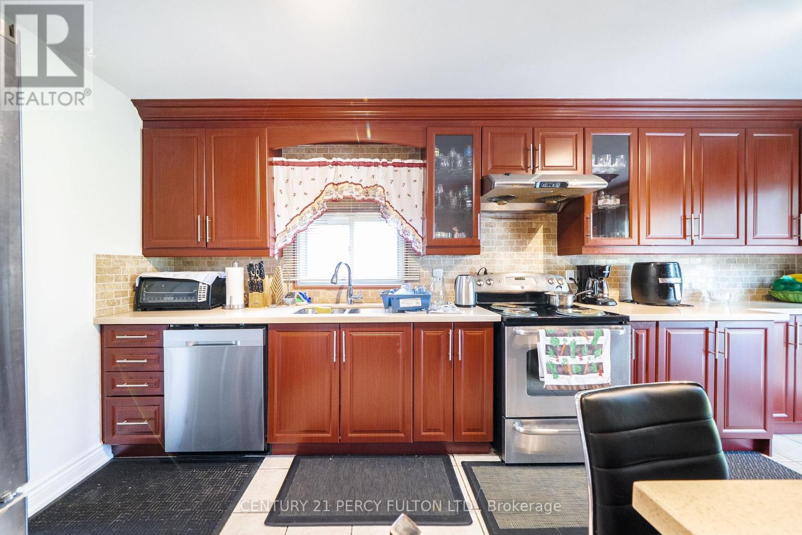 33 Nahanni Terrace, Toronto, Ontario  M1B 1B7 - Photo 13 - E13471644