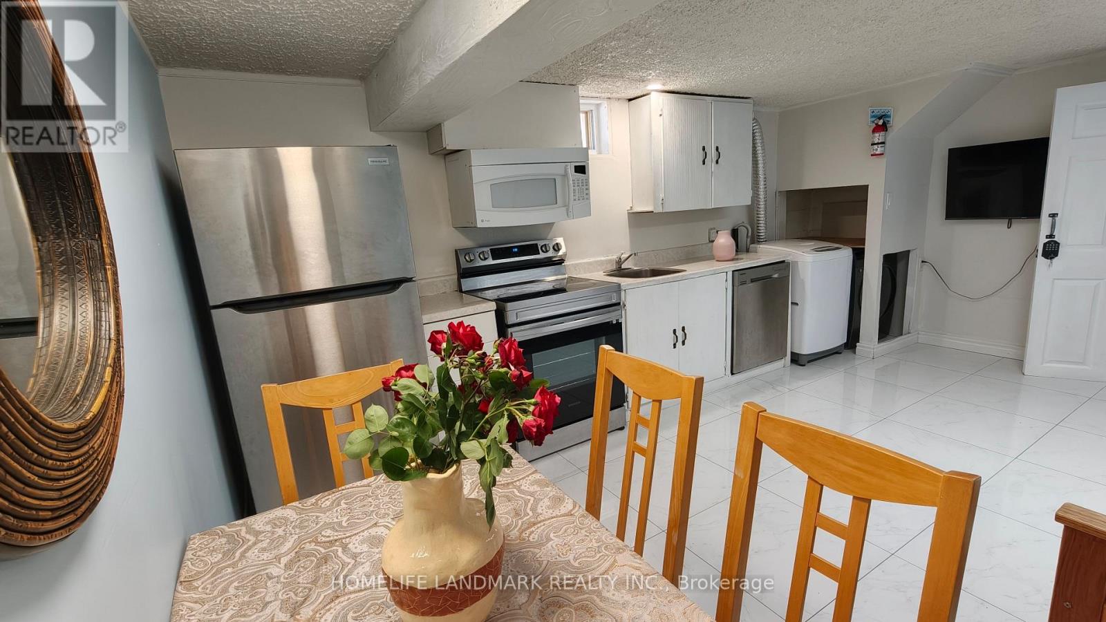 Bsmt 1# - 385 Marybay Crescent, Richmond Hill, Ontario  L4C 2X5 - Photo 6 - N13471638