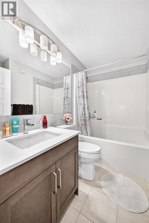 256 Belmont Boulevard SW, Calgary, Alberta  T2X 4W6 - Photo 39 - A2319776