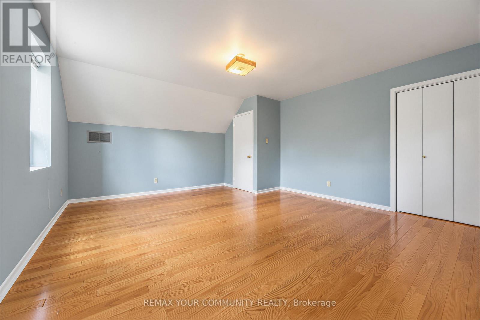 49 Moore Park Avenue, Toronto, Ontario  M2M 1M8 - Photo 24 - C13466098