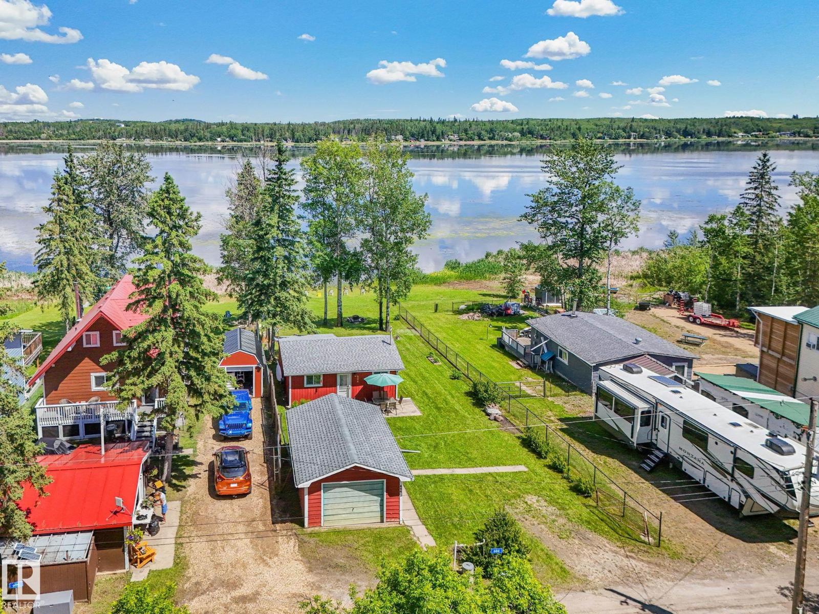 604 Blue Heron Drive, Rural Lac Ste. Anne County, Alberta  T0E 1V0 - Photo 4 - E4494958