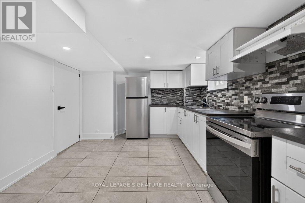 57 Miranda Avenue, Toronto, Ontario  M6E 4G3 - Photo 30 - W13463824