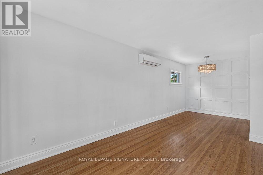 57 Miranda Avenue, Toronto, Ontario  M6E 4G3 - Photo 5 - W13463824